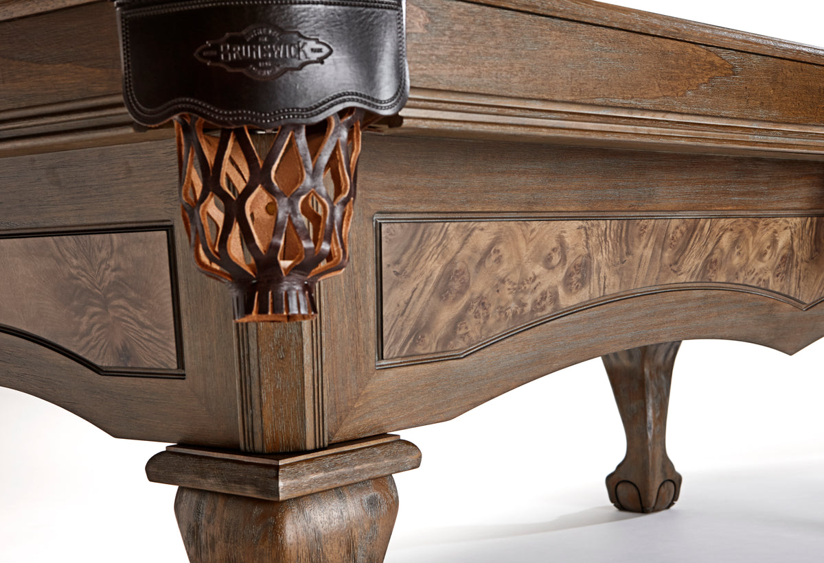 Brunswick Brae Loch carved corner and leather pocket detail