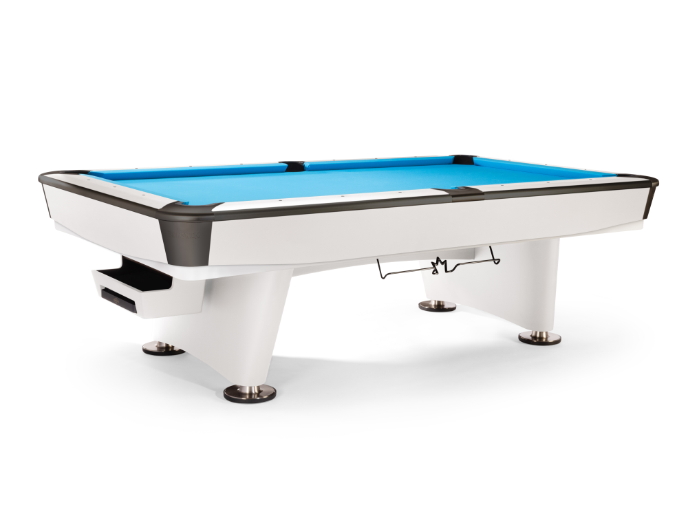Brunswick Gold Crown VII in Modern White