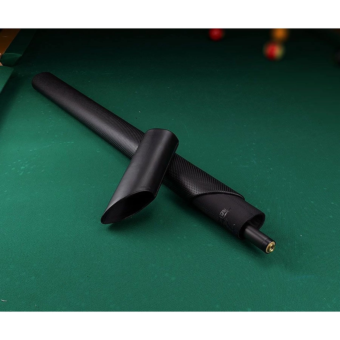 Katana KATC01 1x1 hard cue case open with lid removed and cue inside